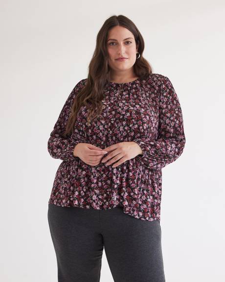Responsible, Printed Pleated Swing Blouse