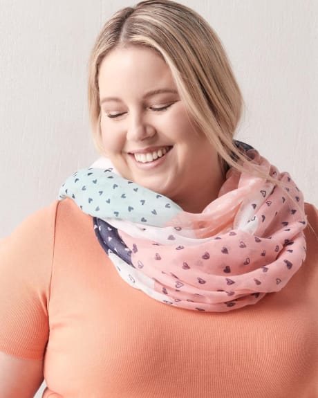 Lightweight Scarf Heart Print - In Every Story