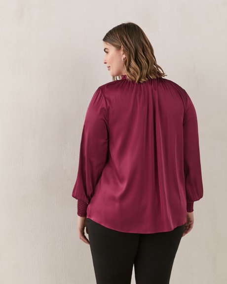 Satin Blouse With Split Neck and Ties - In Every Story