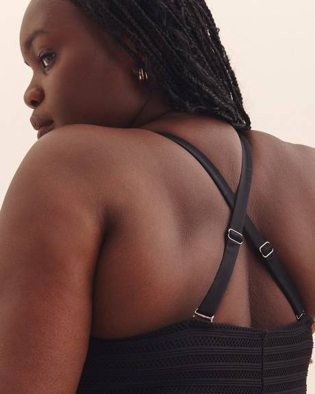 Black Stripe-Textured One-Piece Swimsuit