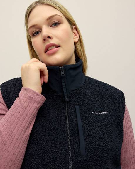 Mock-Neck Boundless Trek Vest - Columbia