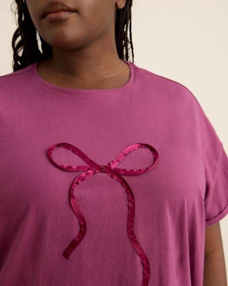 Boxy-Fit Short-Sleeve Crewneck Pyjama Tee with Satin Bow Appliqué - ti Voglio