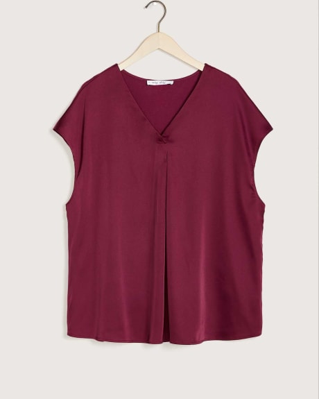 Petite, Mix Media Blouse With Pleats - In Every Story