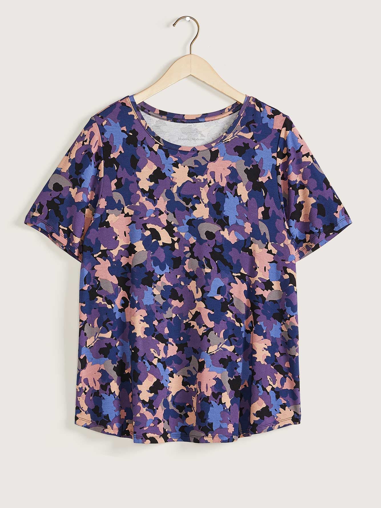 Modern-Fit Crew Neck Printed Tee - Addition Elle