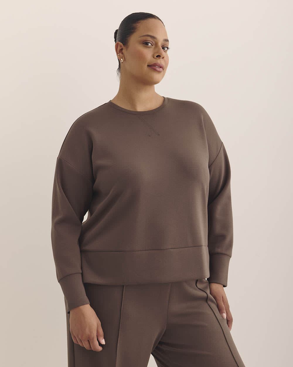 Light Knit Crewneck Sweatshirt - Active Zone
