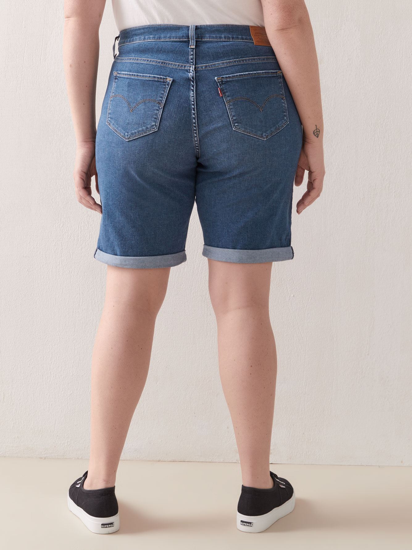 Stretchy Shaping Mid-Rise Jean Bermuda Short - Levi's Premium | Penningtons