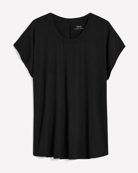 Plus Size T-shirts & Tank Tops | Penningtons