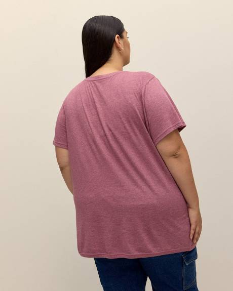 Boyfriend-Fit Short-Sleeve V-Neck Tee - PENN. Essentials