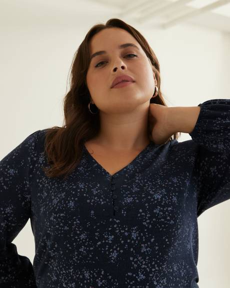 Long Ballon Sleeve Swing Knit Top