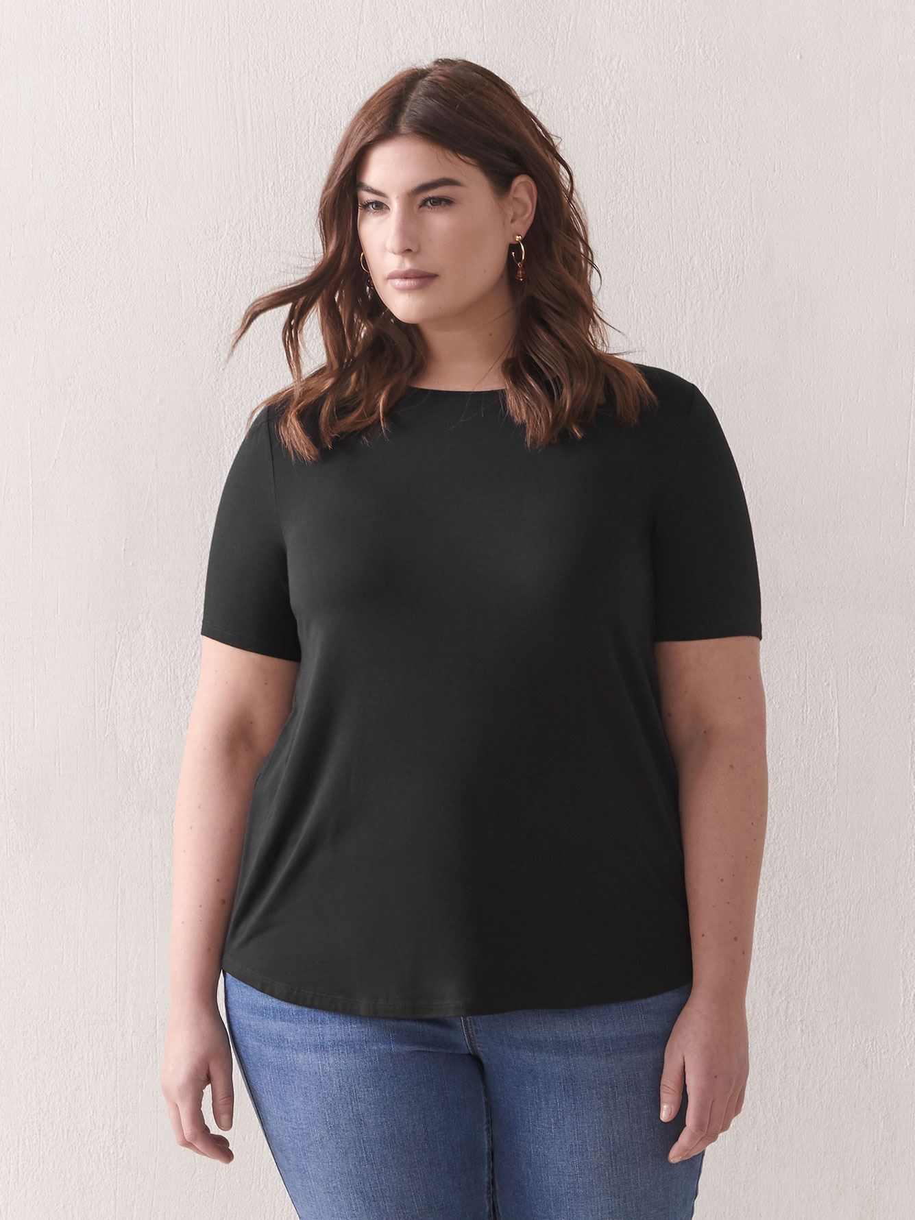 ModernFit CrewNeck TShirt Addition Elle Penningtons