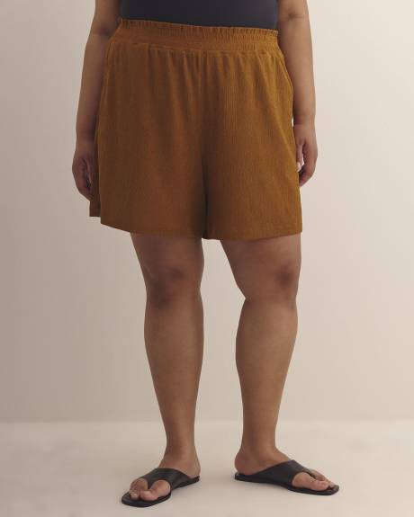 Textured Knit Pull-On Short