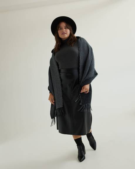 Short Houndstooth Hooded Cape