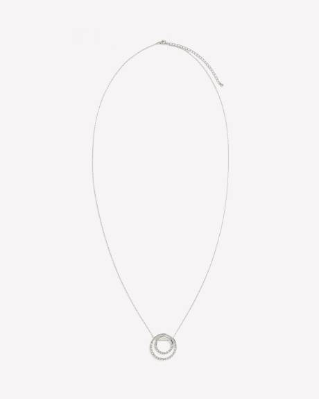 Long collier avec pendentif anneau double