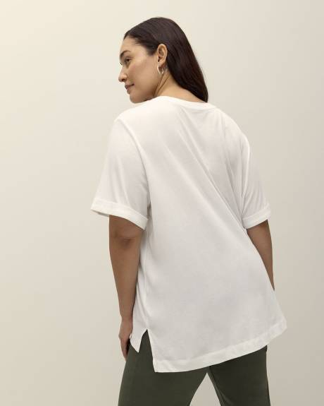 T-shirt col en V, coupe boyfriend, tissu responsable - Essentiels PENN.