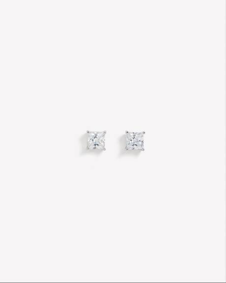 Boucles d'oreilles avec zircon carré