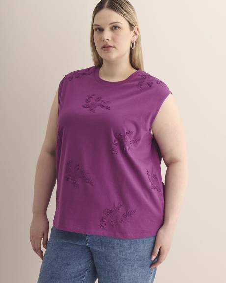 Sleeveless Tank with 3D Floral Detail