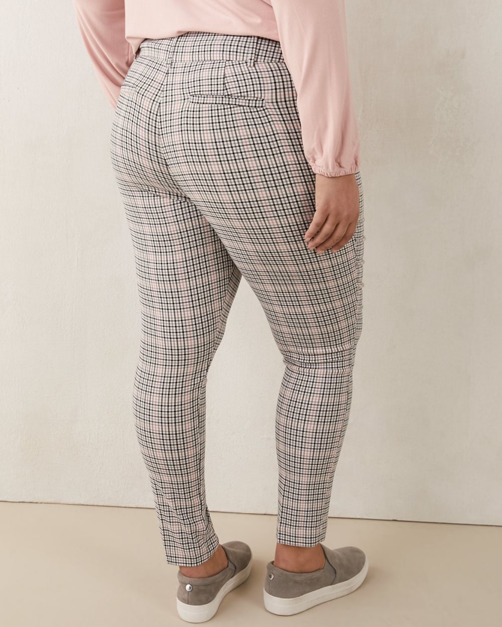Gingham-Print Savvy Fit Skinny Leg Pants - In Every Story