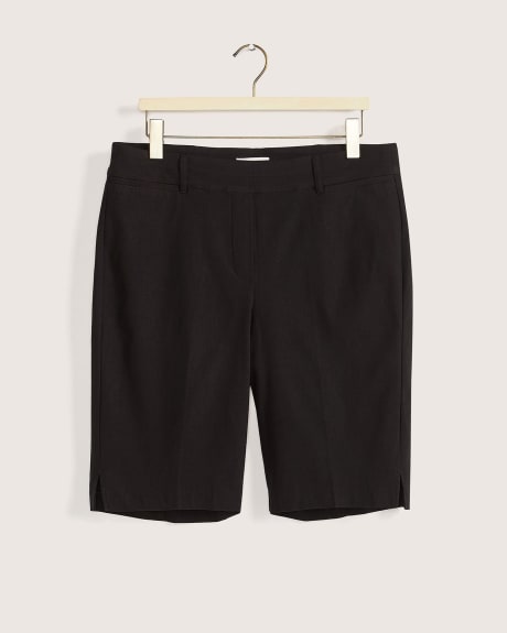 Short uni, coupe ingénieuse, tissu responsible - In Every Story