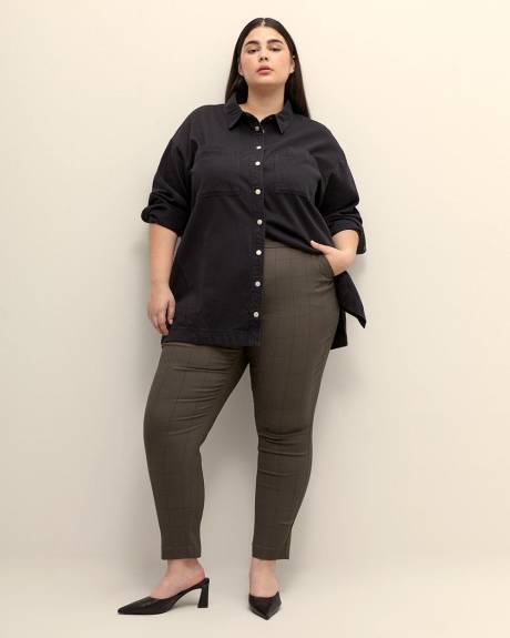 Khaki Savvy-Fit Skinny-Leg Pant - PENN. Essentials