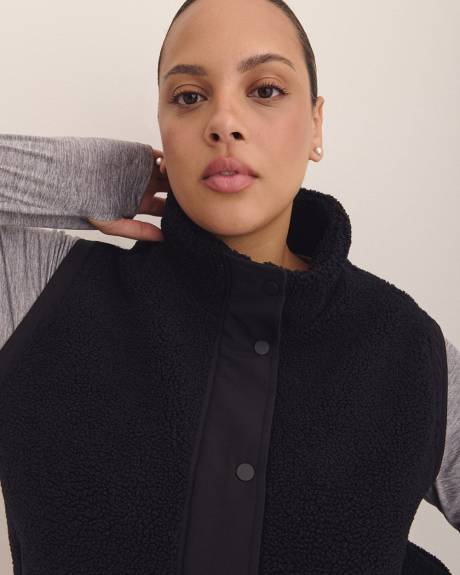 Sherpa Mock-Neck Vest - Active Zone