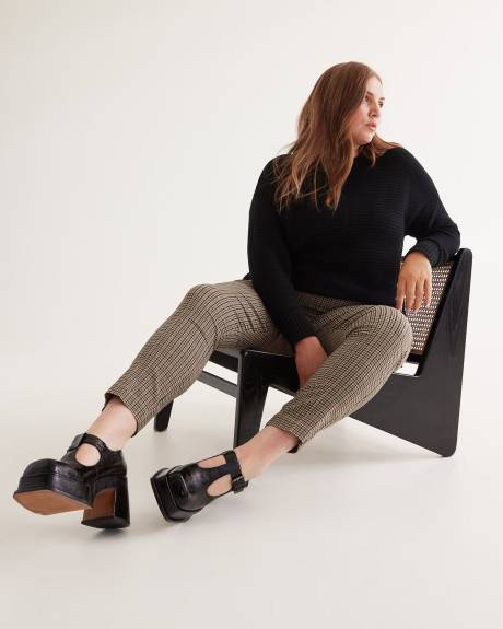 Plaid Skinny-Leg Savvy Pant - PENN. Essentials