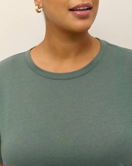 Boyfriend-Fit Short-Sleeve T-Shirt - PENN. Essentials