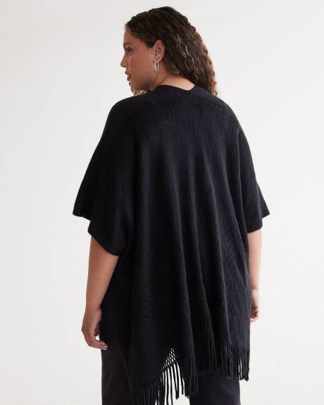 Châle en tricot avec franges
