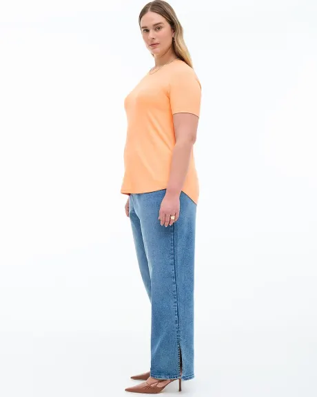 T-shirt à col rond en tricot côtelé, coupe moderne, tissu responsable - Addition Elle