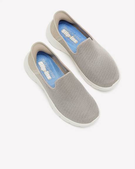 Chaussure GO WALK en maille à enfiler, pied large - Skechers