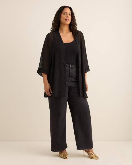 Open Overpiece with 3/4 Sleeves Open Overpiece with 3/4 Sleeves