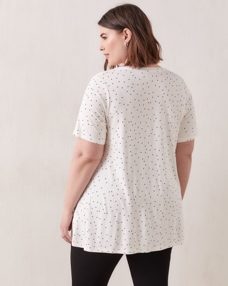 Printed Short-Sleeve Sweetheart Top - In Every Story
