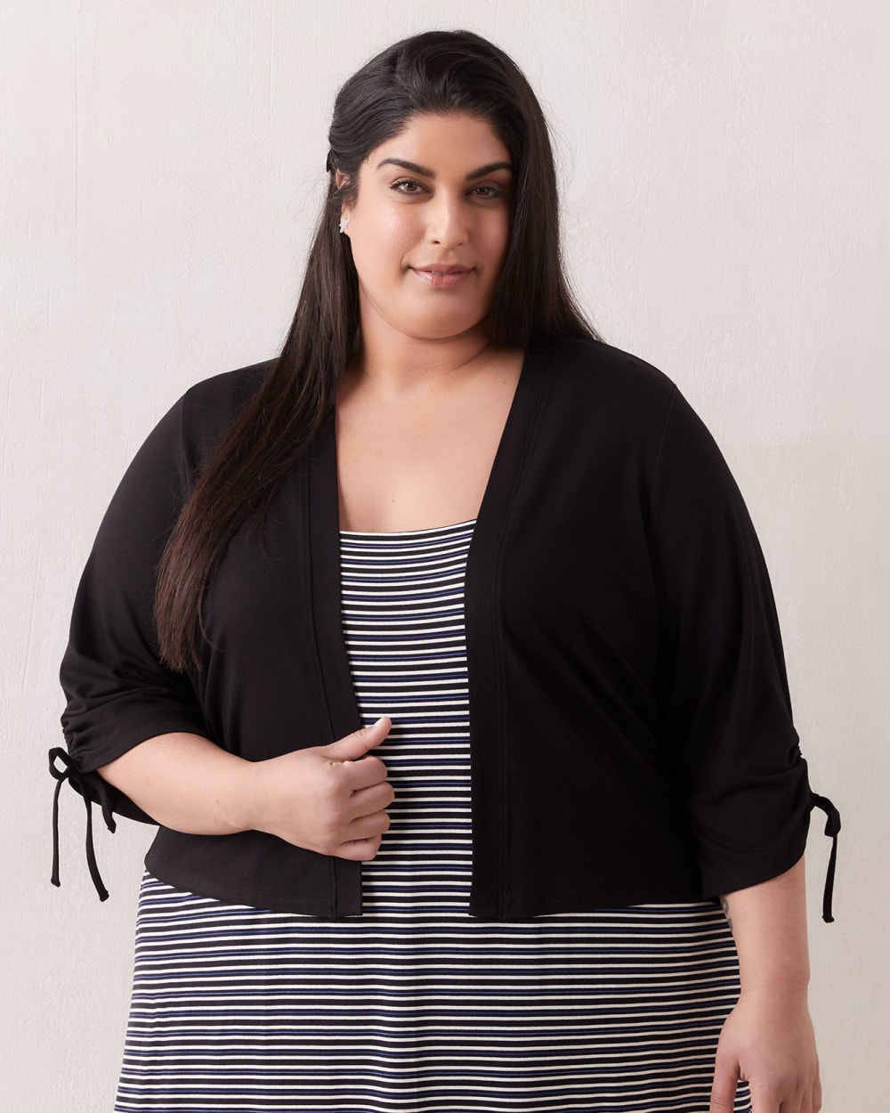 Cardigan ouvert court avec détails aux manches In Every Story