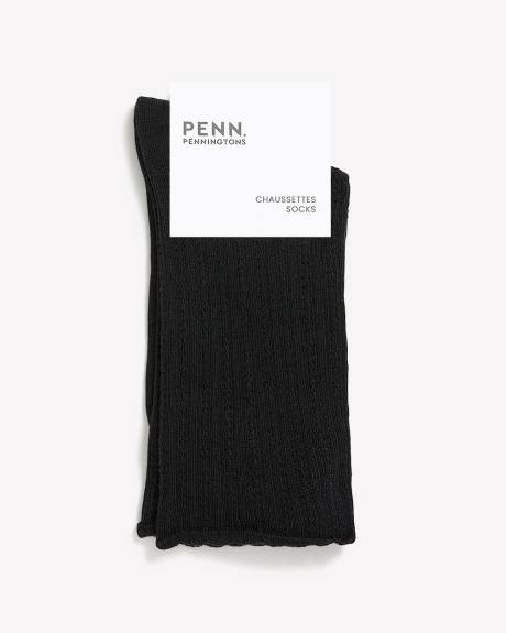 Chaussettes noires textur&eacute;es &agrave; rebord festonn&eacute;
