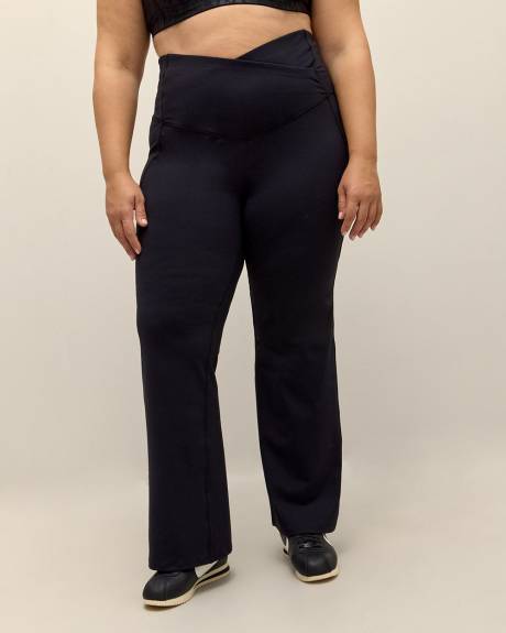 Black Sculpting Crisscross Yoga Pant - Active Zone