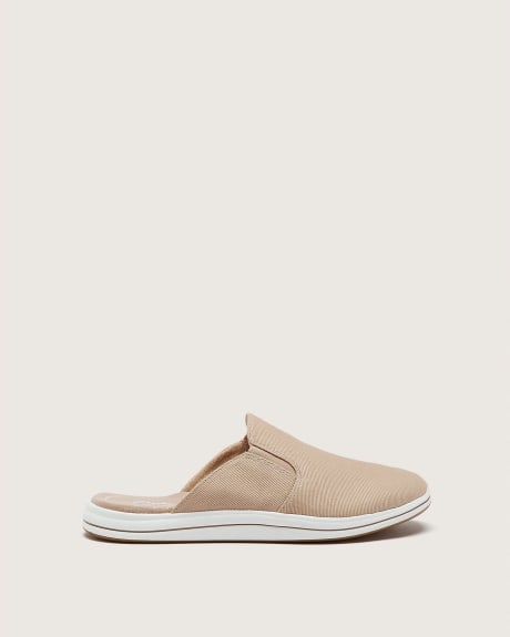 Wide Width Breeze Shore Shoes - Clarks