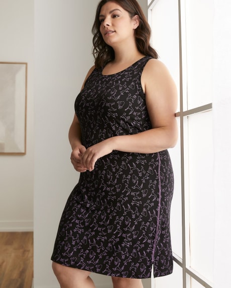 Chemise de nuit aux coutures latérales contrastées, tissu responsable - tiVOGLIO