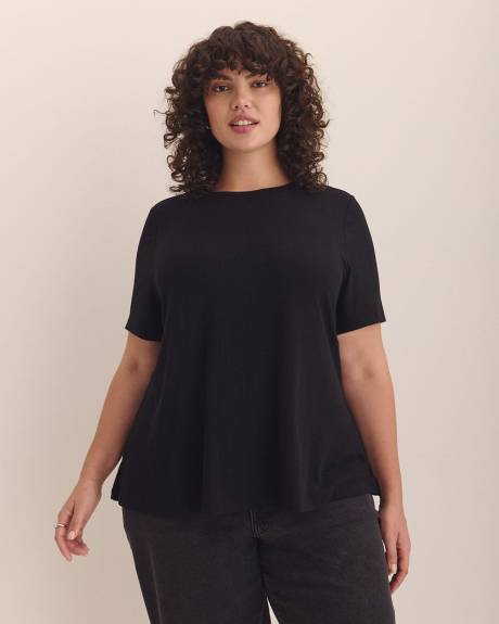 Ribbed Short-Sleeve Swing Top