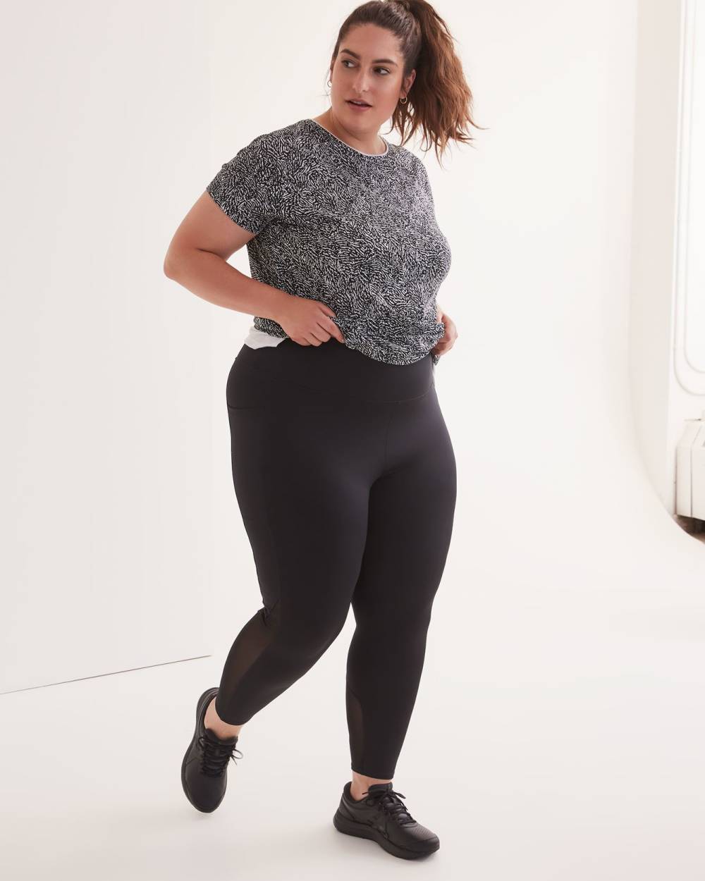 High Waisted Black Leggings With Side Pockets plus Size 