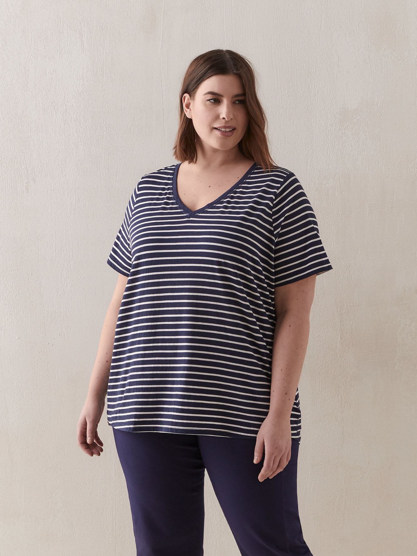 basic printed tees