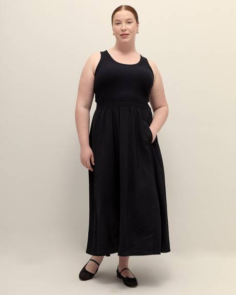 Robe longue évasée sans manches, tissu responsable