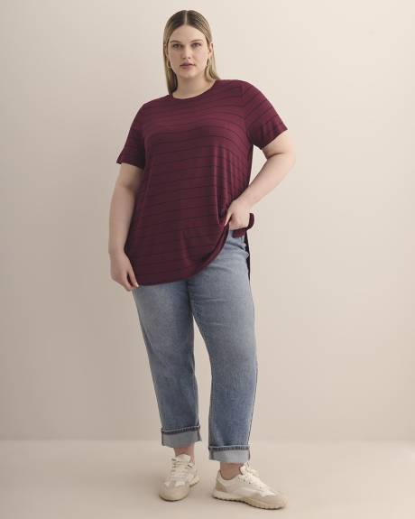 Modern Fit Short-Sleeve Tunic - PENN. Essentials