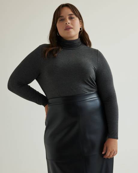 Responsible, Long Sleeve Turtleneck Tee - PENN. Essentials