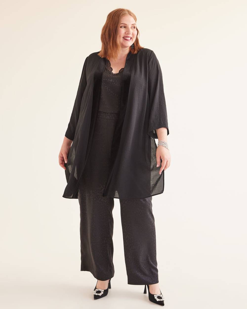 Plus size on sale black kimono cardigan
