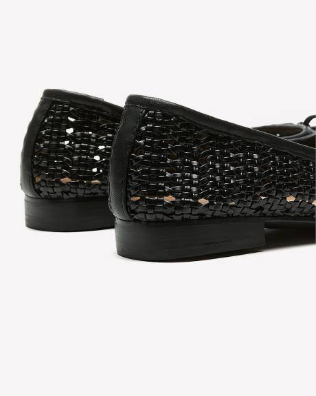 Extra Wide Width Faux Leather Woven Ballet Flat
