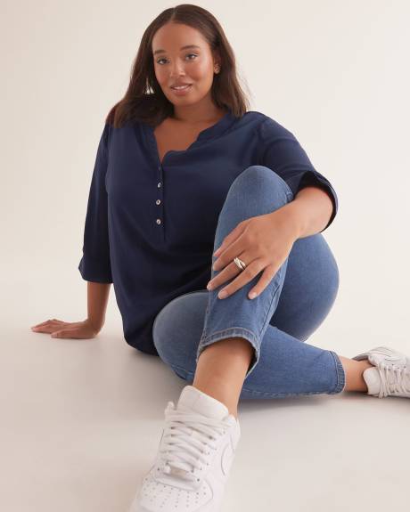 Buttoned Split Neck Woven Tunic