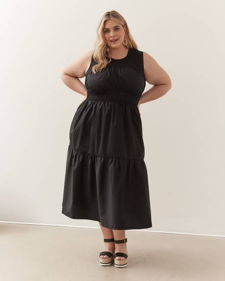 Robe longue sans manches à smocks en popeline