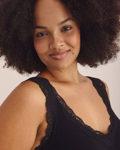 Camisole côtelée à col en V avec dentelle - Addition Elle