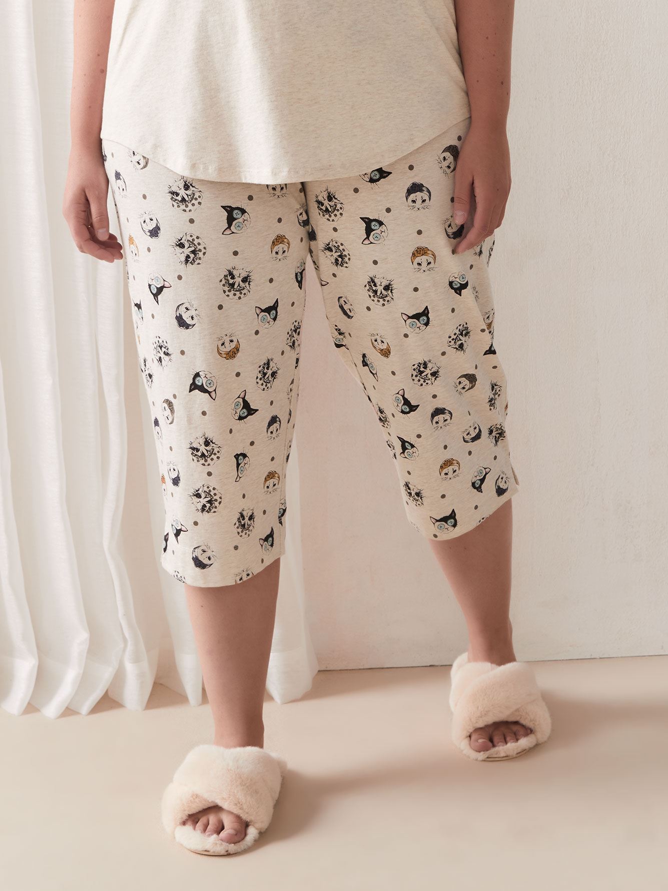 Printed PJ Capri Pant Déesse Collection Penningtons