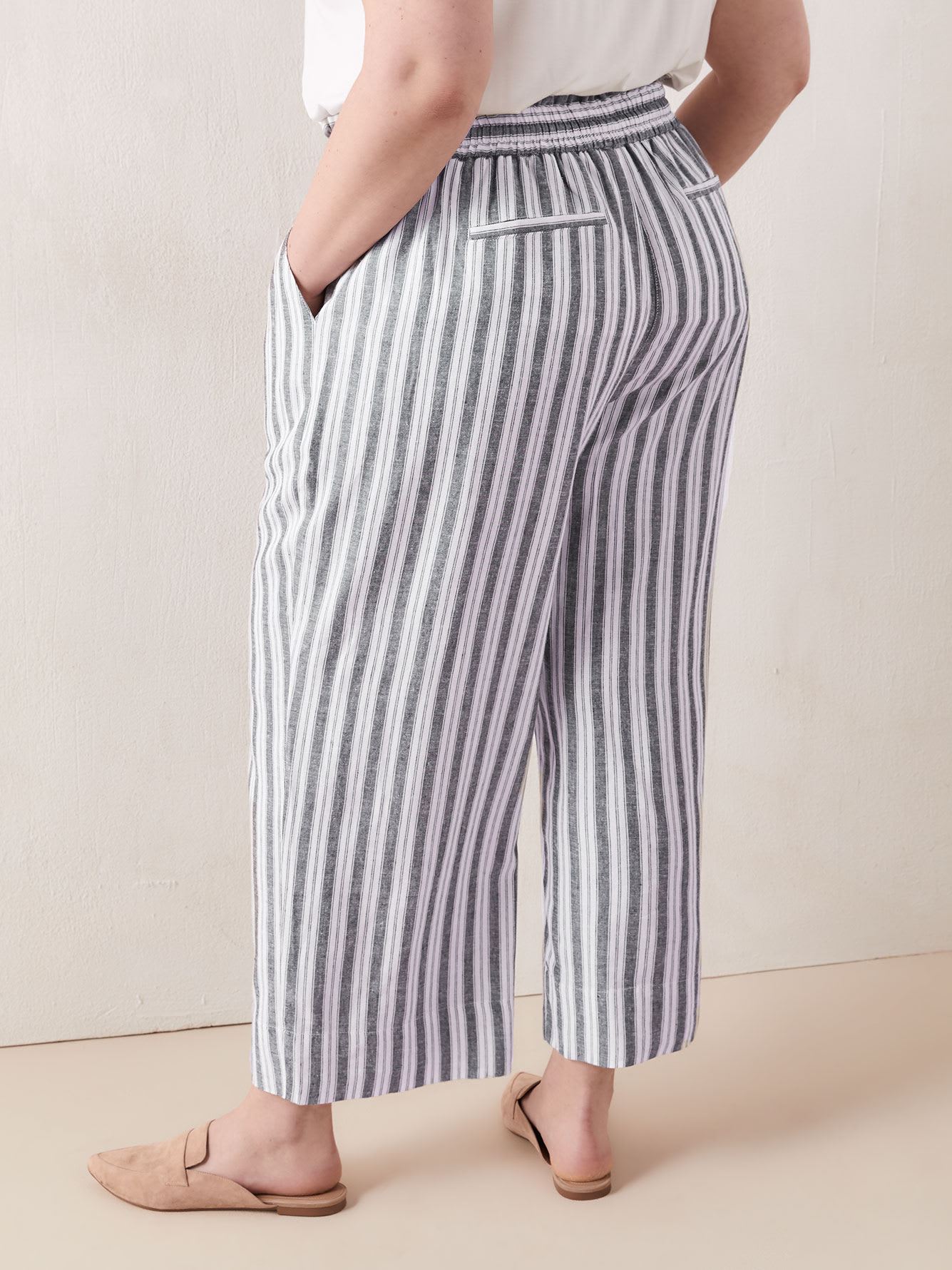 Linen Blend Wide-Leg Cropped Pant - In Every Story | Penningtons