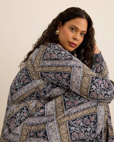 Robe mi-longue évasée à motif courtepointe avec poignets à smocks